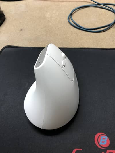 Wireless Mouse | High DPI | 3 Mods to connect