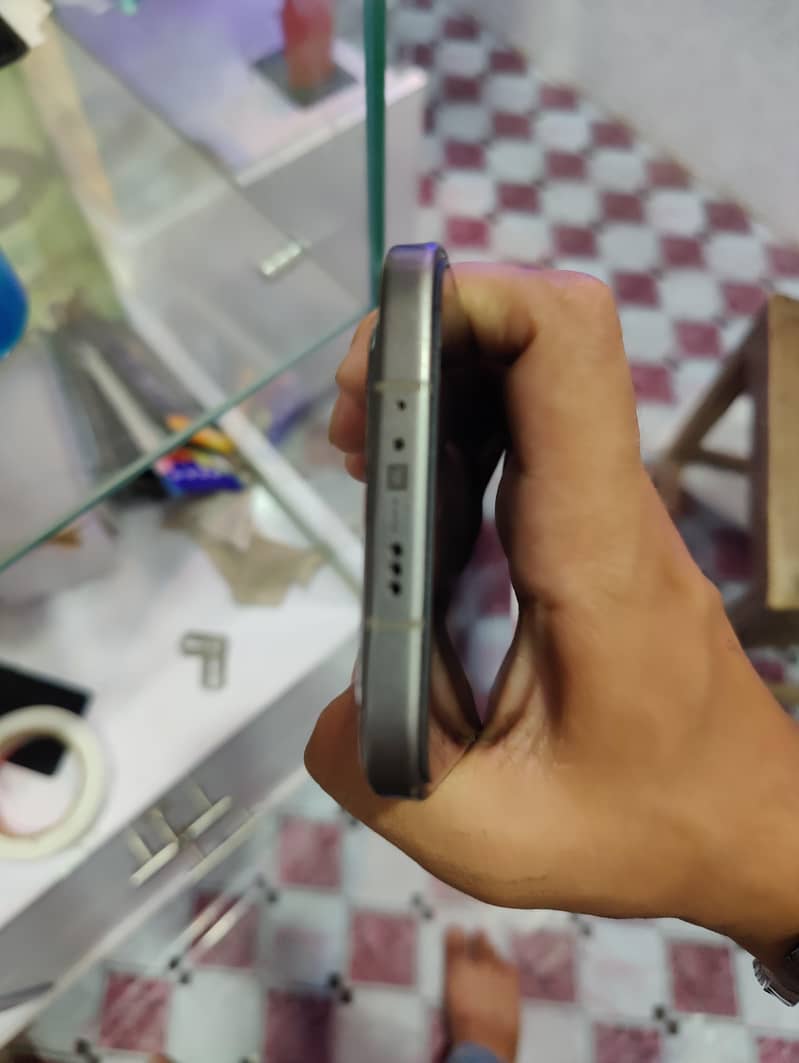 Infinix Note 6 1