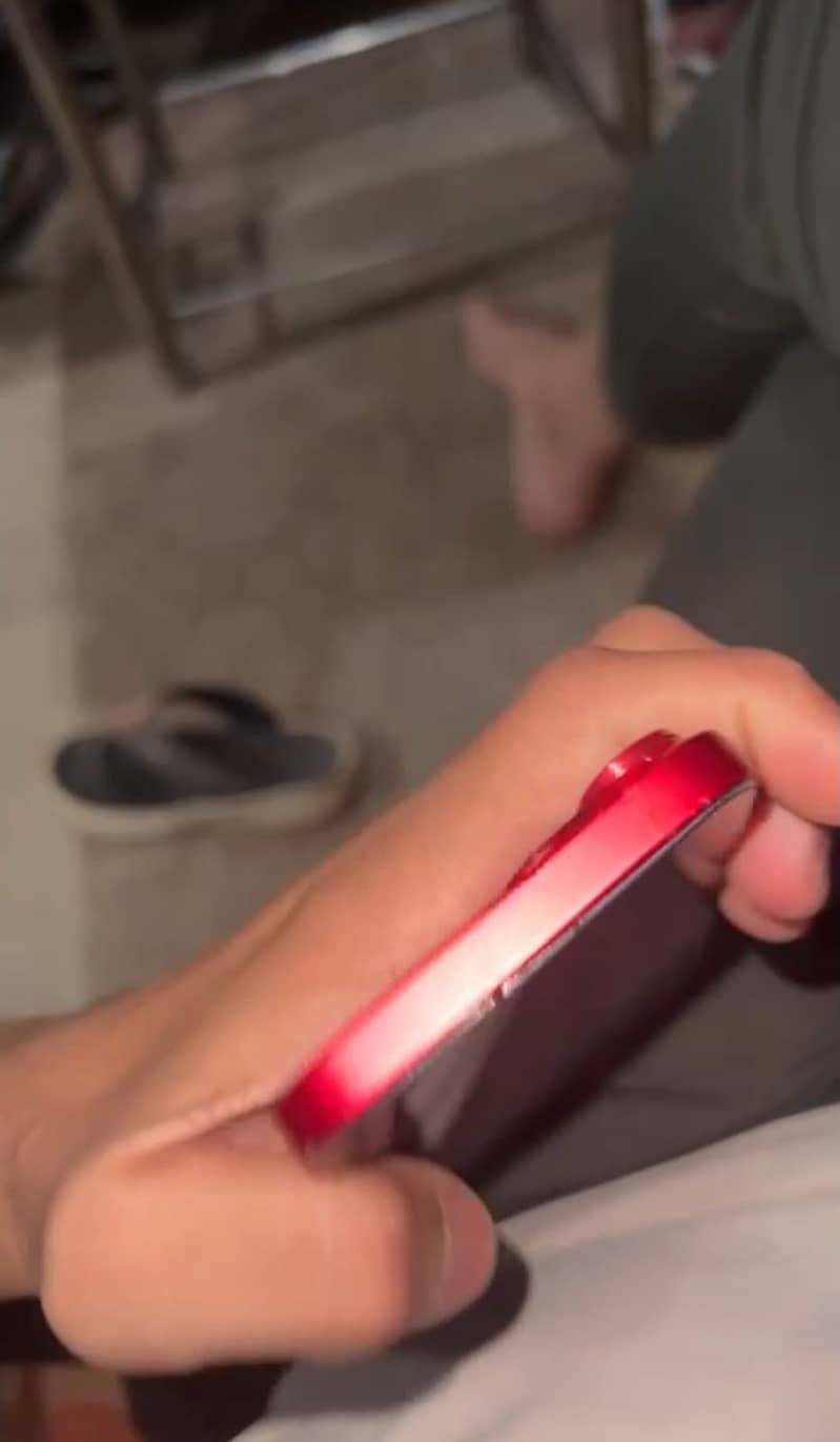 Apple iPhone 14 4