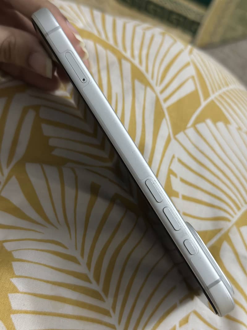 Apple iPhone 17 Pro Max 2