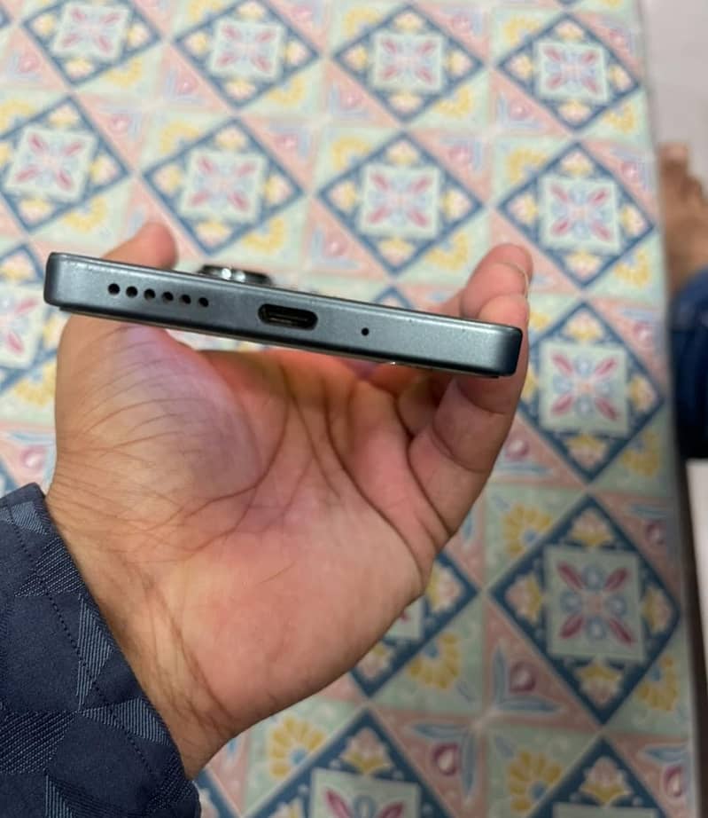 Redmi note 13 pro 3