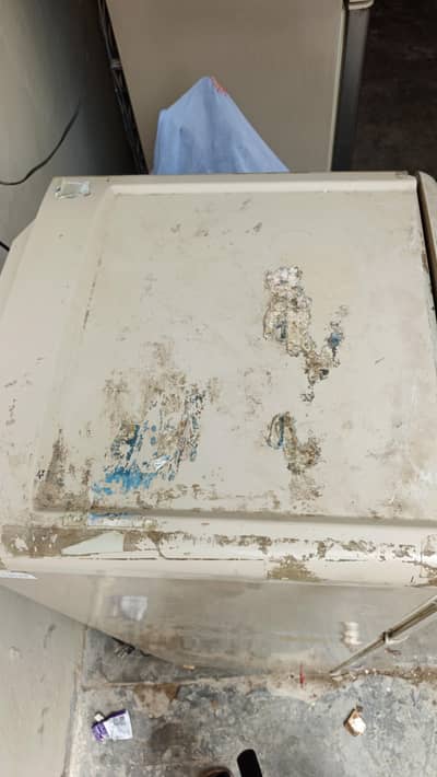 Haier Fridge For sell Running condition