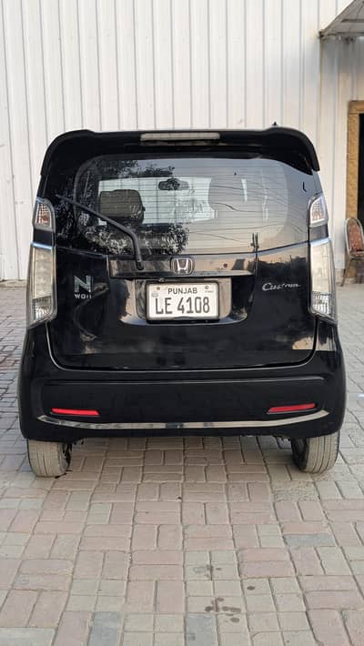 Honda n wgn 2018