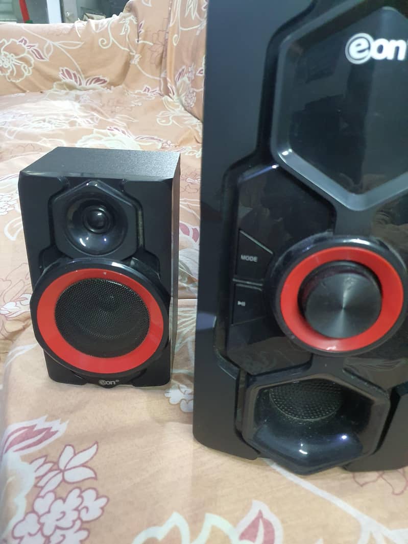 EON 2003 Multimedia Bluetooth Speaker System 2
