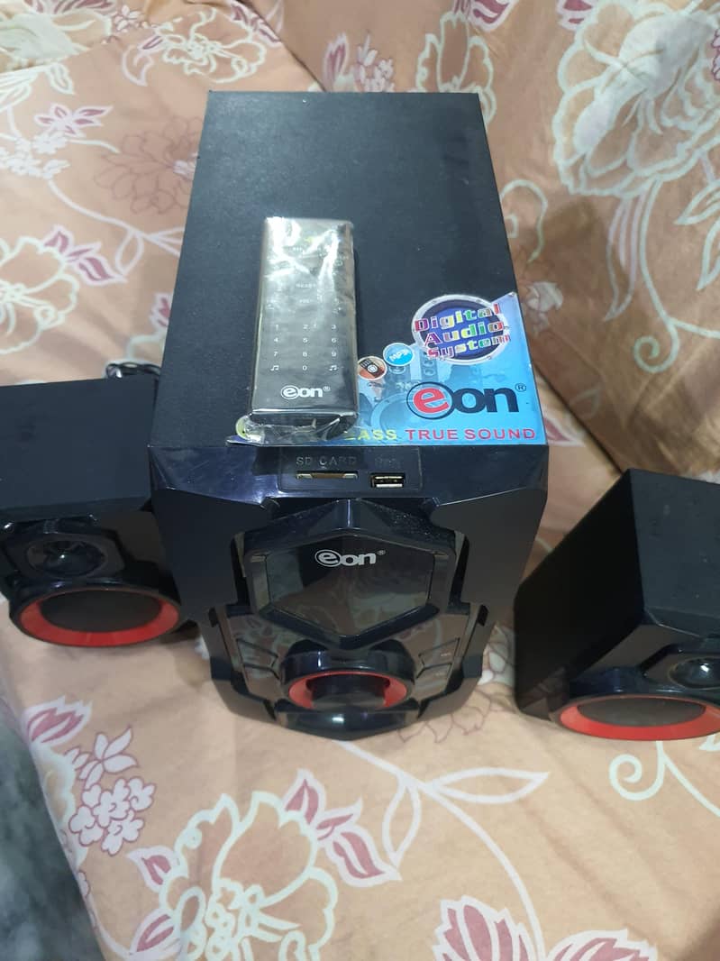 EON 2003 Multimedia Bluetooth Speaker System 6