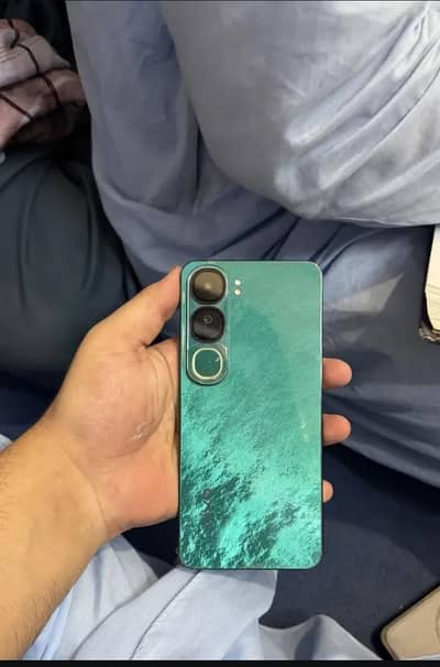 vivo y200 8+8/256 all ok 10by10 comlete Saman watsup 03350225465