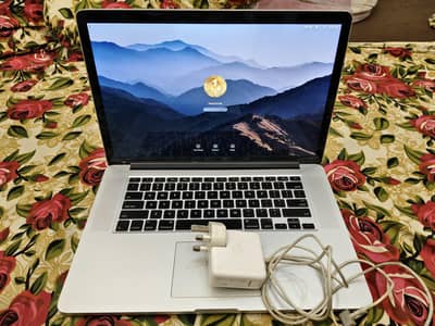 Apple MacBook Pro Retina 15-inch (Mid 2015) – Core i7