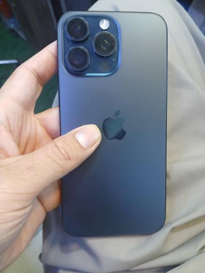 ip15pro max factory unlock 256gb 85%BH waterpack1 condition 10/8.500%