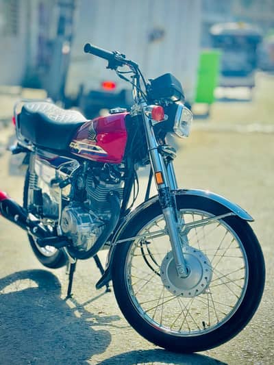 self start honda . in full new condition 10/10