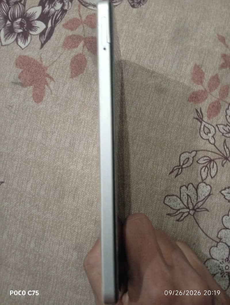 Realme C53 3