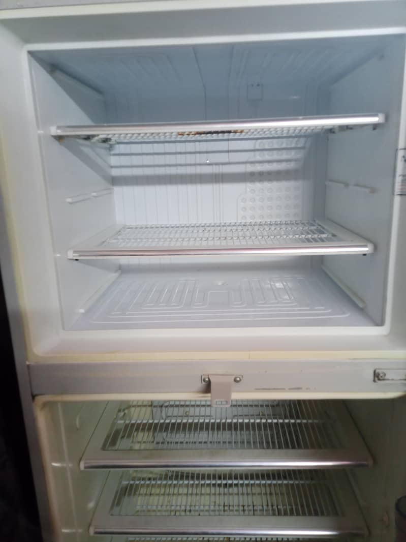 Dawlance Fridge 4