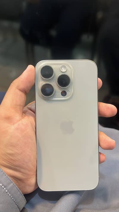 Apple iPhone 15 Pro