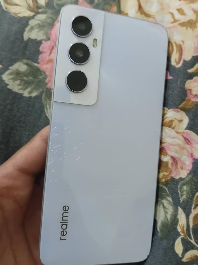 Realme C65 0