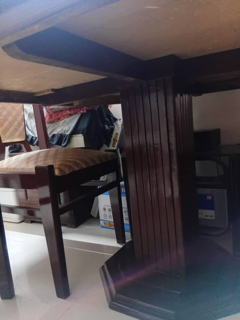 4 seat dining table 4