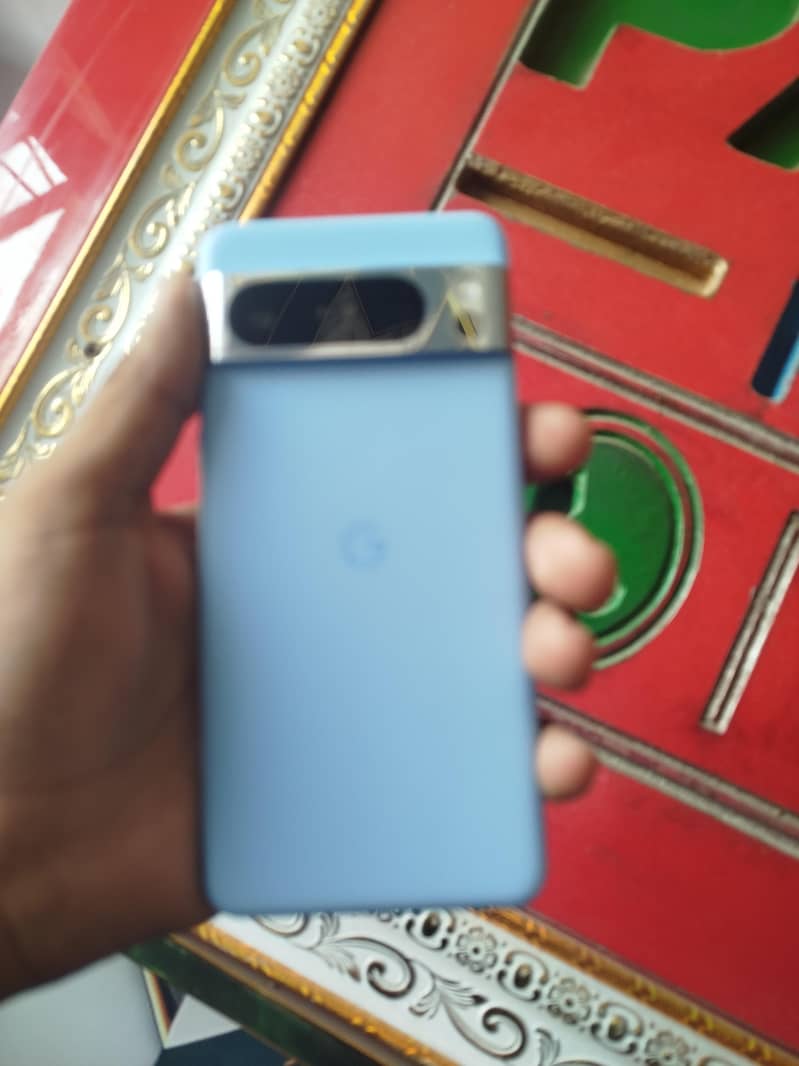 Google Pixel 8 Pro 3
