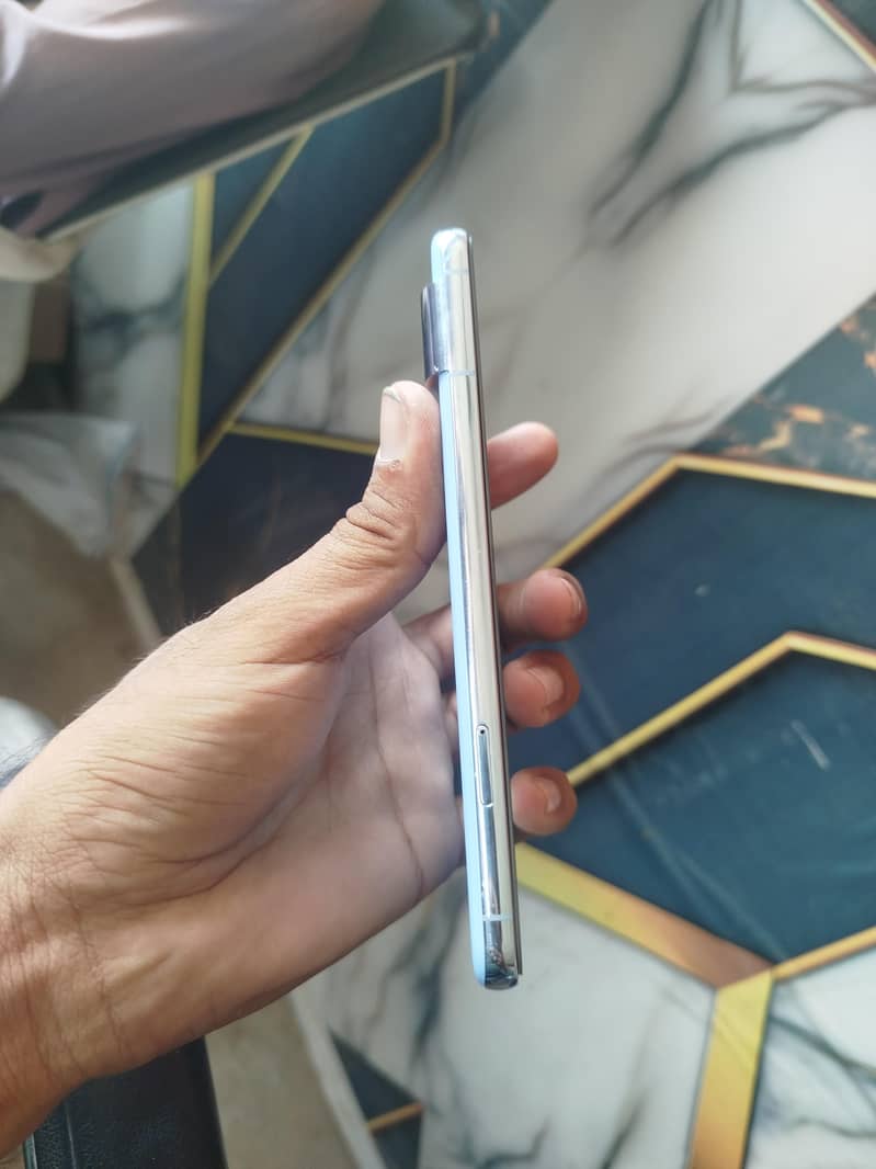 Google Pixel 8 Pro 5