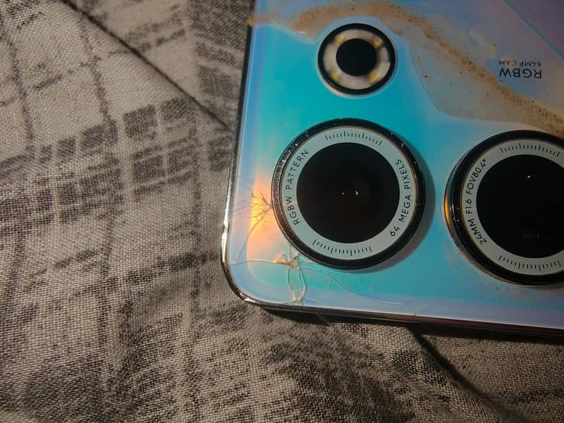 Tecno CAMON 20 3