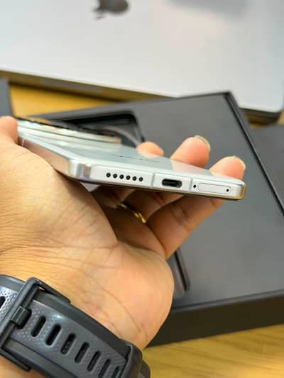 Vivo x200 Pro 16GB 512GB WhatsApp 03023991472
