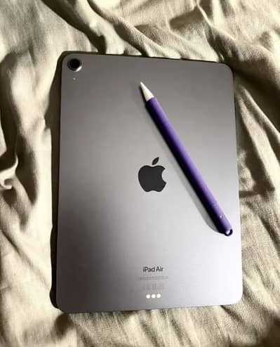 Apple iPad Air M1  256GB - Just Buy & Use