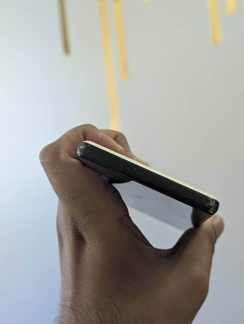Google Pixel 6a 4