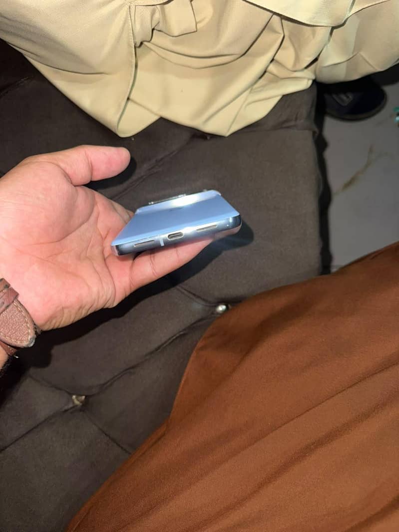 Google Pixel 8 Pro 6