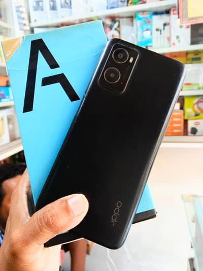 OPPO A76
