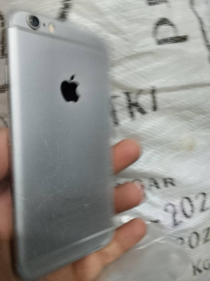iPhone 6 3