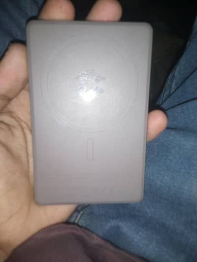Infinix MagPower 5000mAh  magnetic wireless power bank