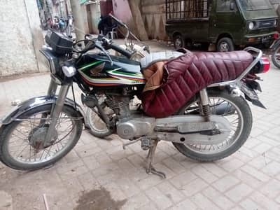 Urgent Sale Honda CG 125 for sale in Karachi