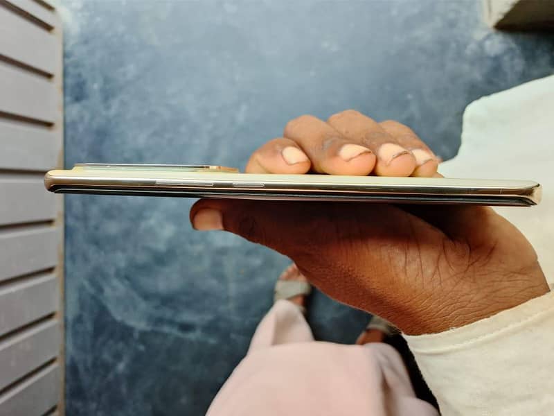 Infinix Zero 30 10