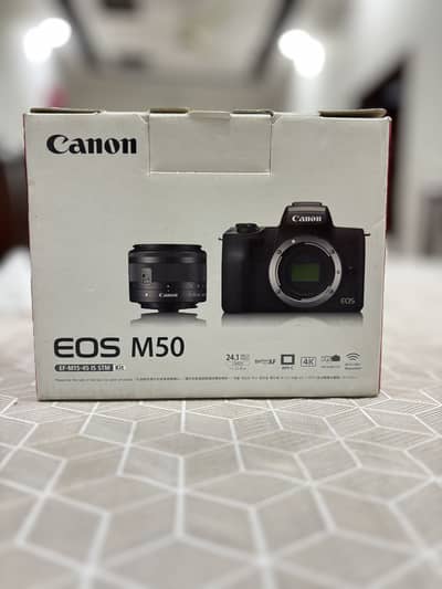 Canon M50 mirrorless