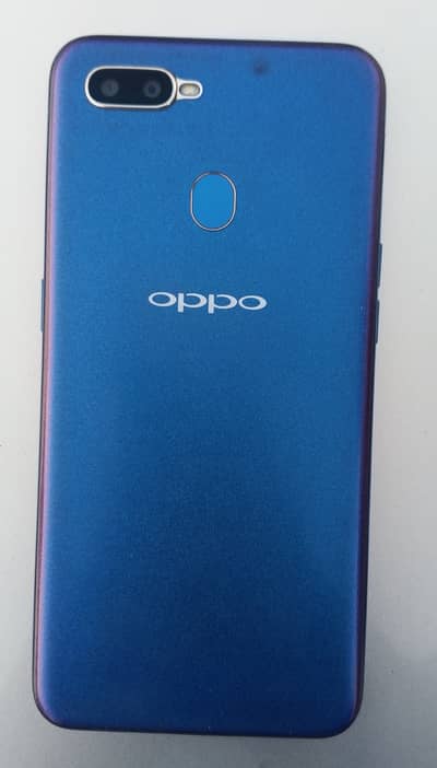 Oppo a5s with box and charger