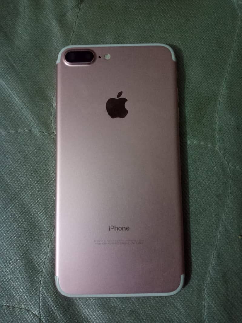 Apple iPhone 7 Plus 2