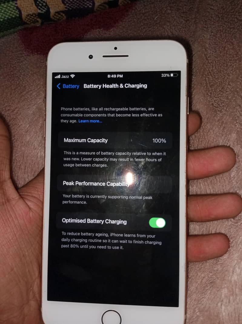Apple iPhone 8 Plus 0