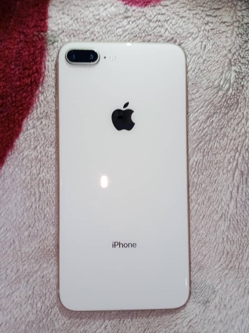 Apple iPhone 8 Plus 2