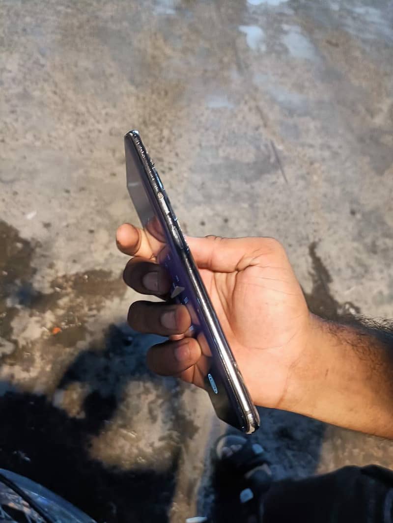 One Plus 7 Pro 3