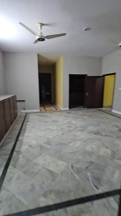 12 marla e block upper portion rent