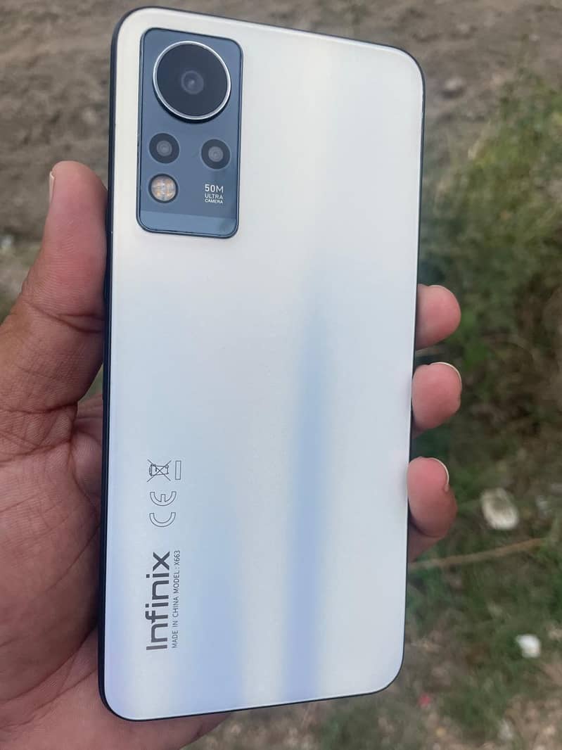 Infinix 6gb/128gb 0