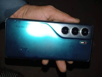 Tecno CAMON 40