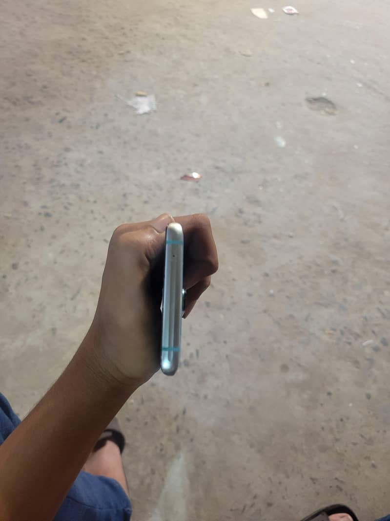 One Plus 8 Pro 4