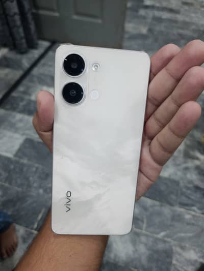 Vivo Y05 with box (10 month warranty)