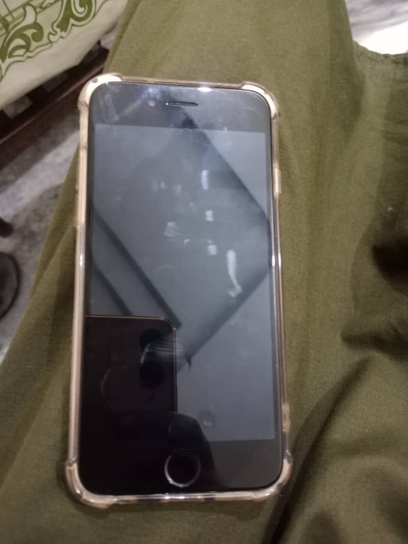 Apple iPhone 6S 2