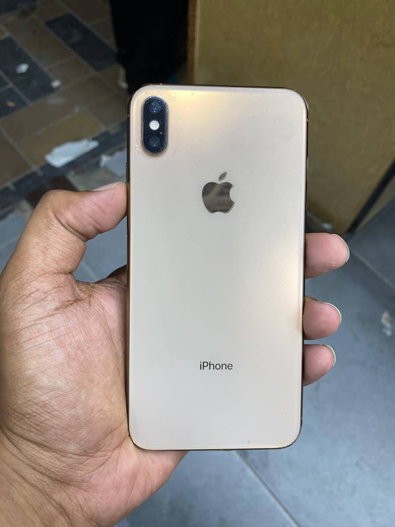 Apple iPhone XS Max 0