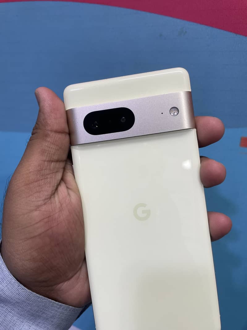 Google Pixel 7 2