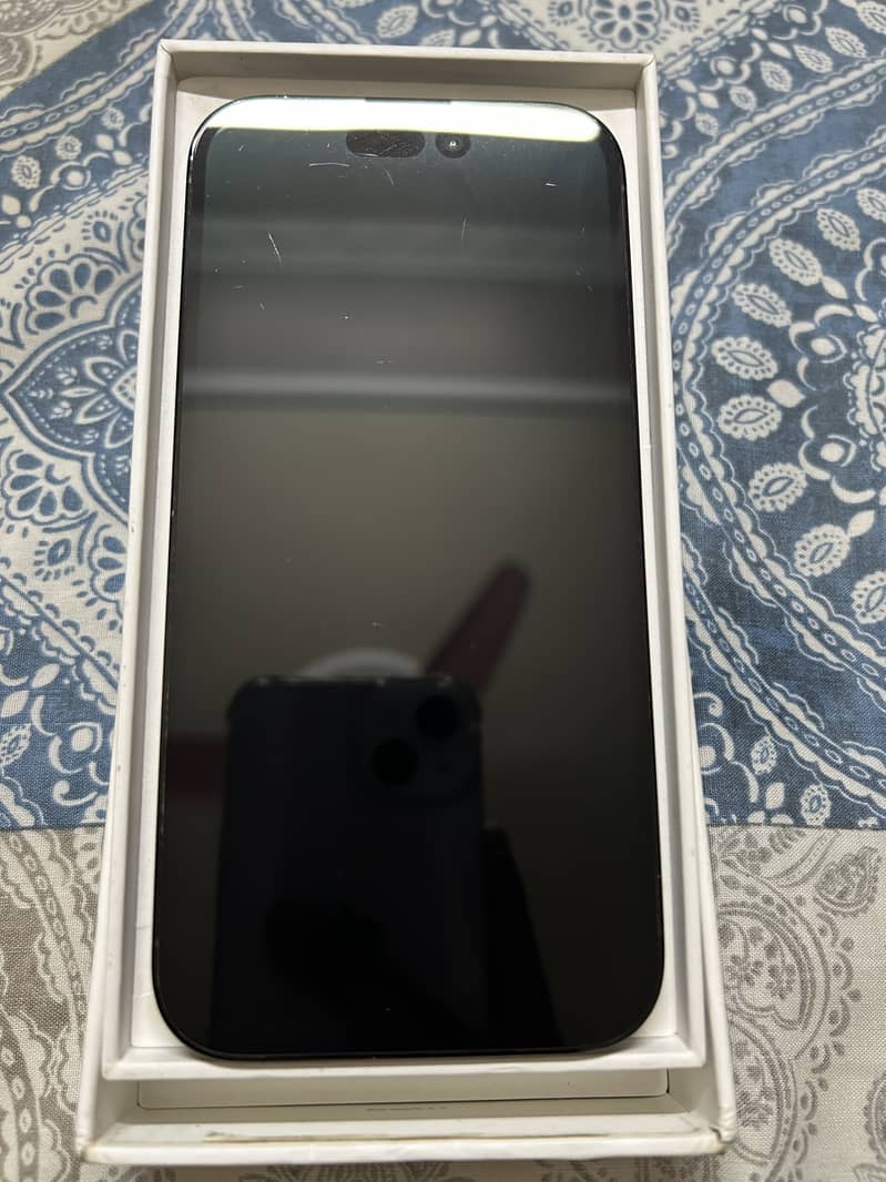 Apple iPhone 14 Pro 1