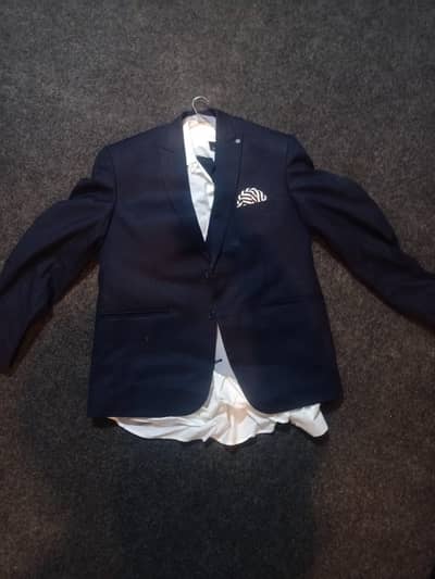 Navy blue 3 piece suit