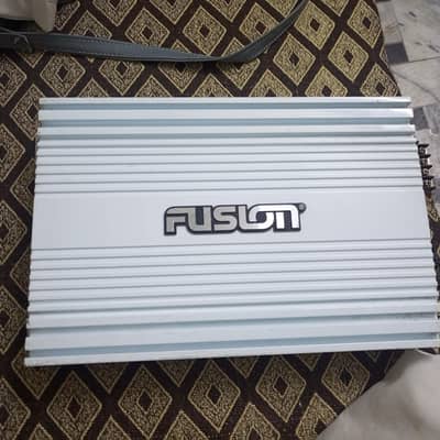 fusion car amplifier