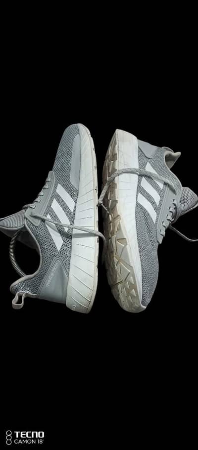 Adidas Original Sneakers