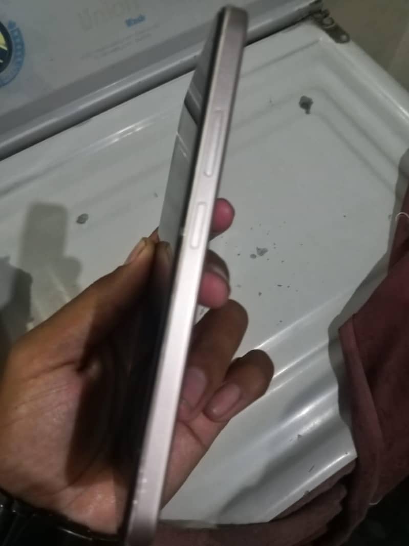 OPPO A6 2