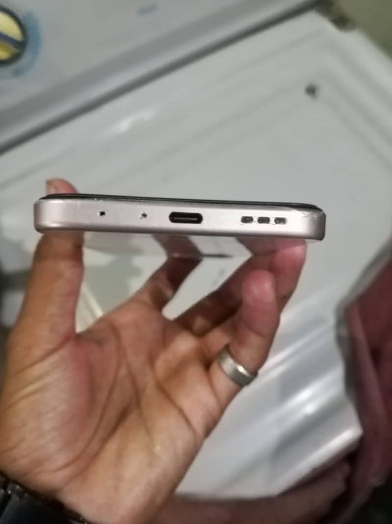 OPPO A6 3